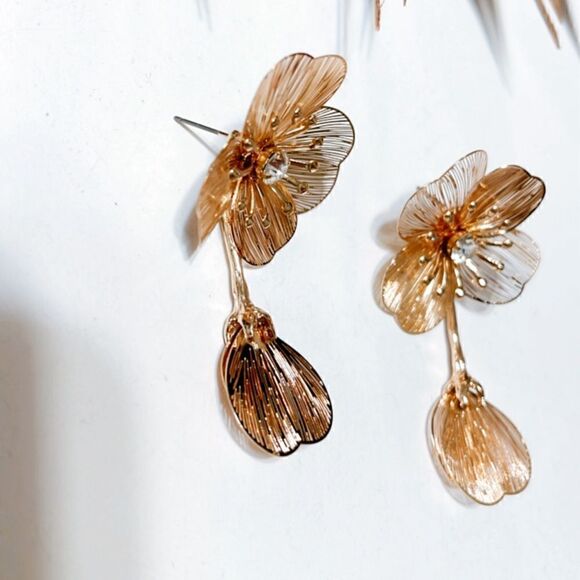 Flower statement earrings S461 - Picture 2 of 3